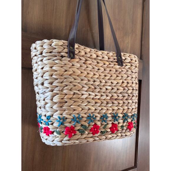 Natural Life Wicker Floral Embroidered Tote Bag Purse Large Beach Summer Spring - Picture 2 of 9